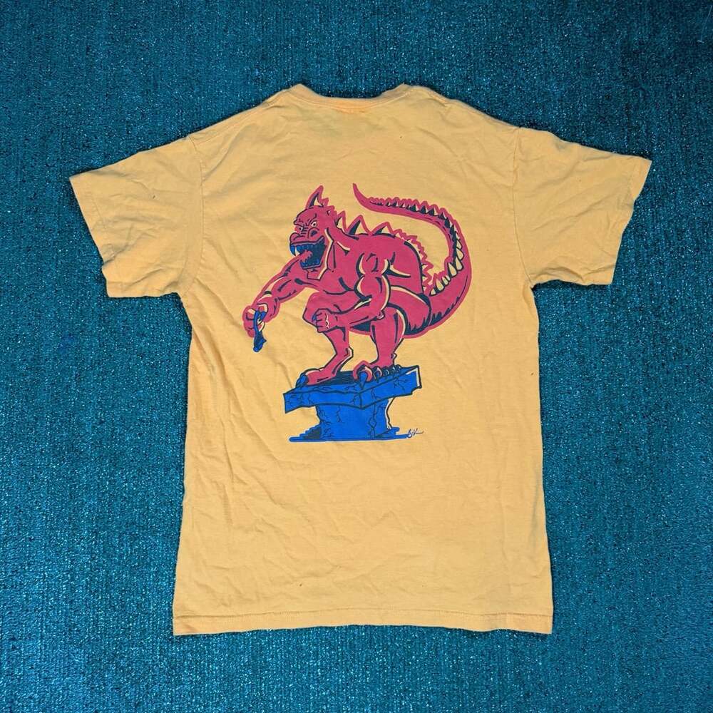 Vintage Gildan Calgary Swimming Speedo T-Shirt Size Small Yellow Dinosaur